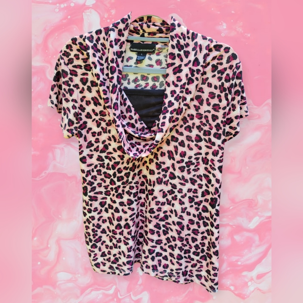 Isabella Rodriguez Short Sleeve Pink Leopard Top Size L